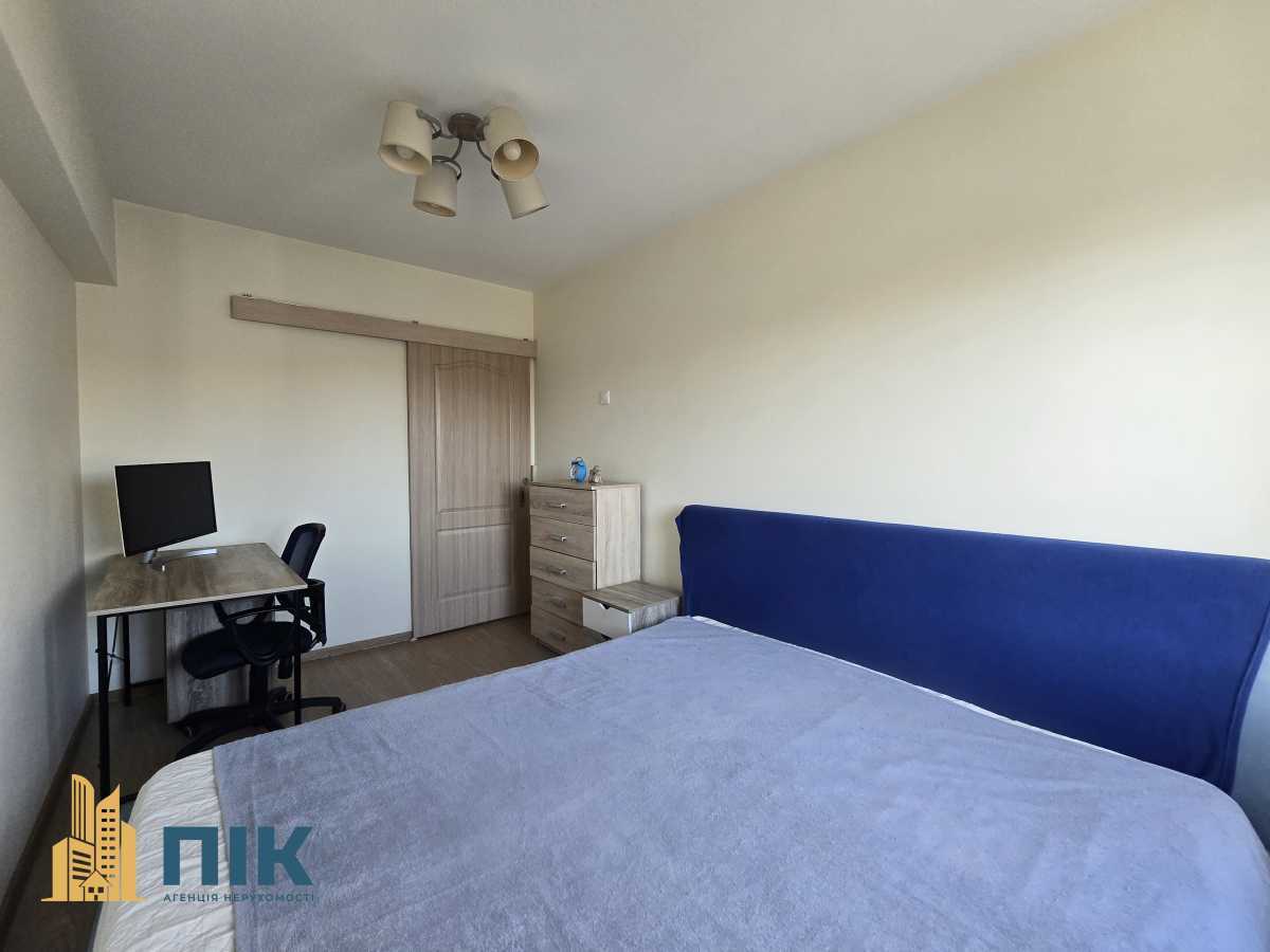 Продаж 2-кімнатної квартири 46 м², Оболонський просп., 16Е