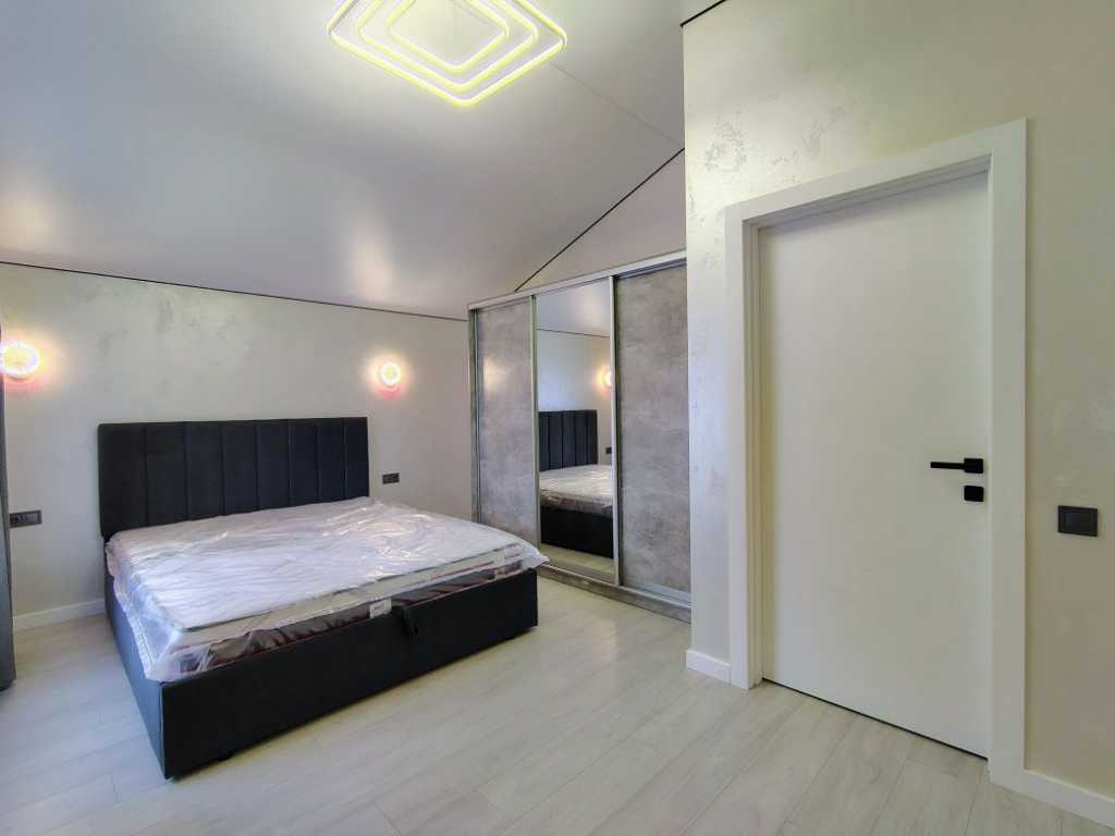 Продажа 1-комнатной квартиры 42 м², Бузкова