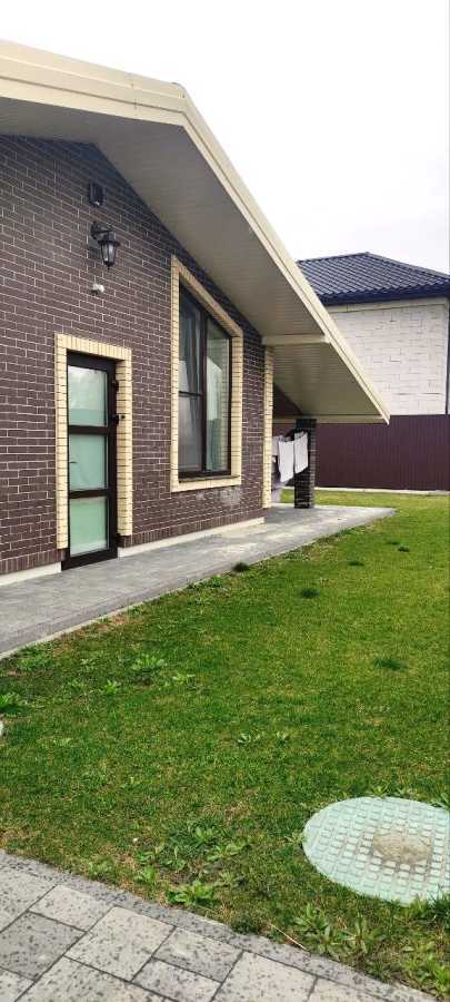 Аренда коттеджа 77 м²