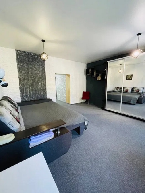 Продаж 2-кімнатної квартири 40 м², Генерала Ватутіна вул.