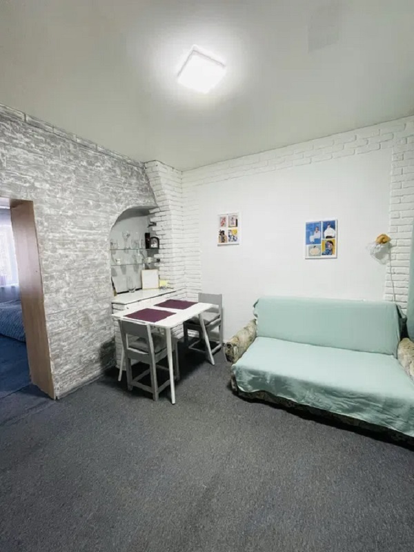 Продаж 2-кімнатної квартири 40 м², Генерала Ватутіна вул.