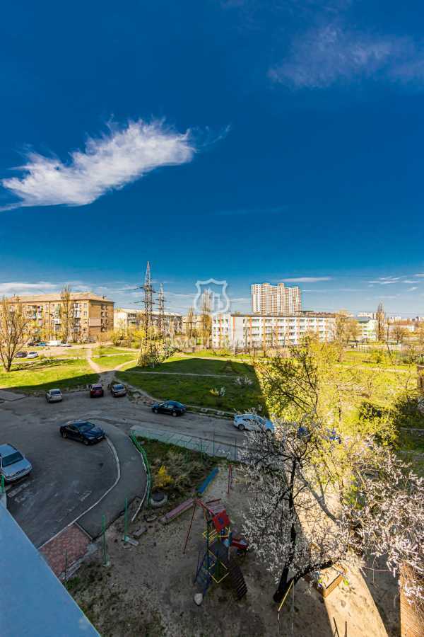 Продажа 1-комнатной квартиры 42.5 м², Ярослава Гашека бул., 20