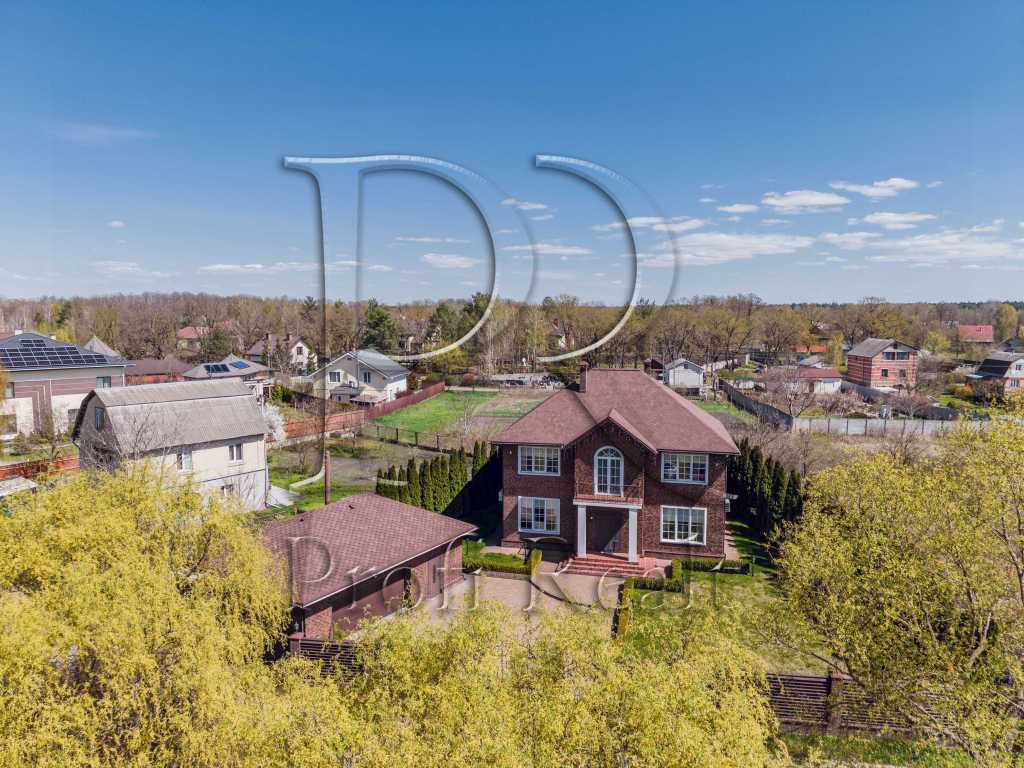 Продажа дома 239 м², Березова вулиця