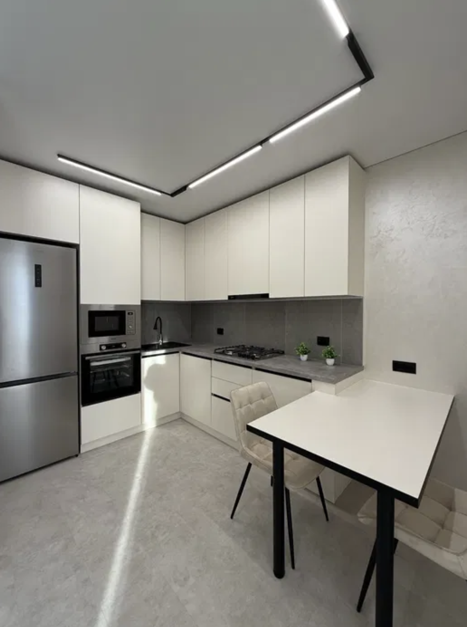 Продаж 2-кімнатної квартири 48 м², Гагаріна просп.