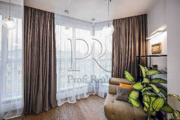 Продажа 3-комнатной квартиры 115 м², Яблоневая ул., 15