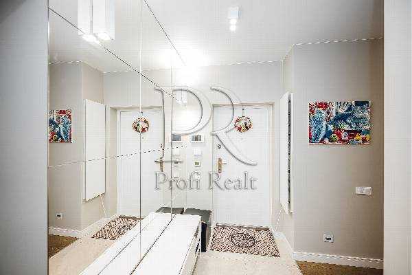 Продажа 3-комнатной квартиры 115 м², Яблоневая ул., 15