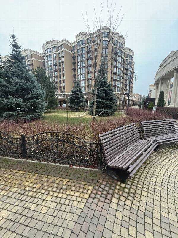 Продажа 3-комнатной квартиры 115 м², Яблоневая ул., 15