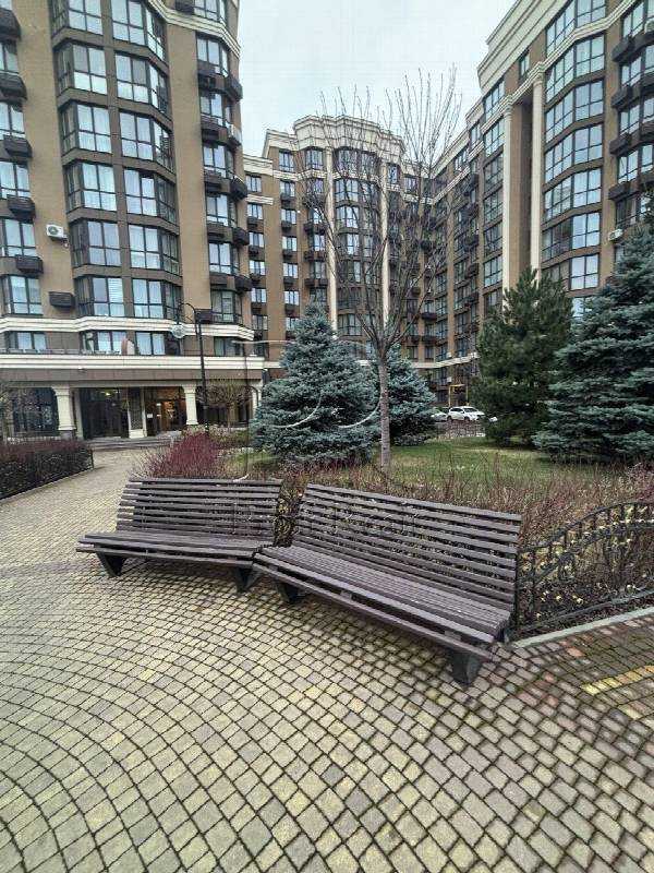 Продажа 3-комнатной квартиры 115 м², Яблоневая ул., 15