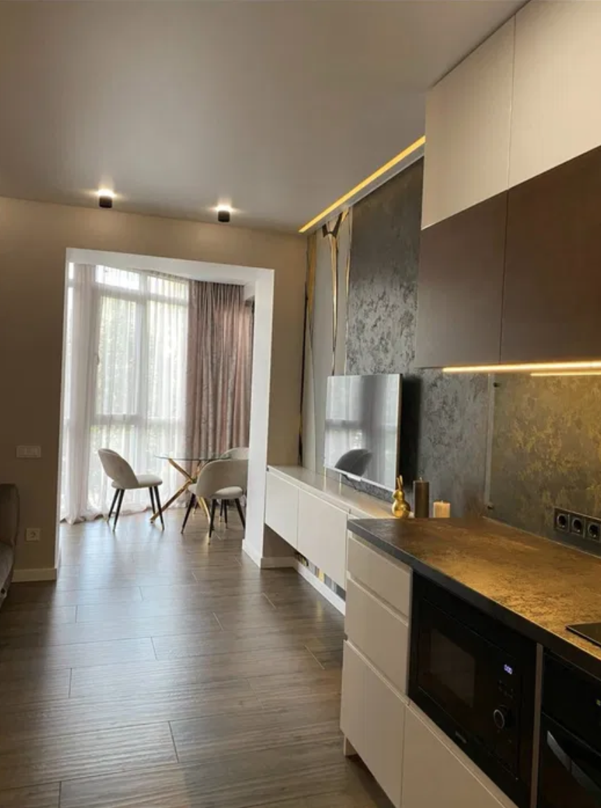 Продажа 1-комнатной квартиры 46 м², Набережная Победы ул., 44