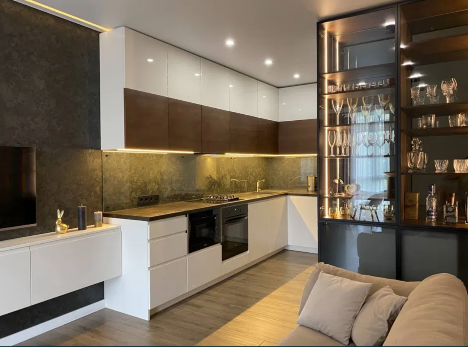 Продажа 1-комнатной квартиры 46 м², Набережная Победы ул., 44