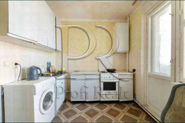 Продаж 4-кімнатної квартири 89 м², Михайла Гришка вул., 8А