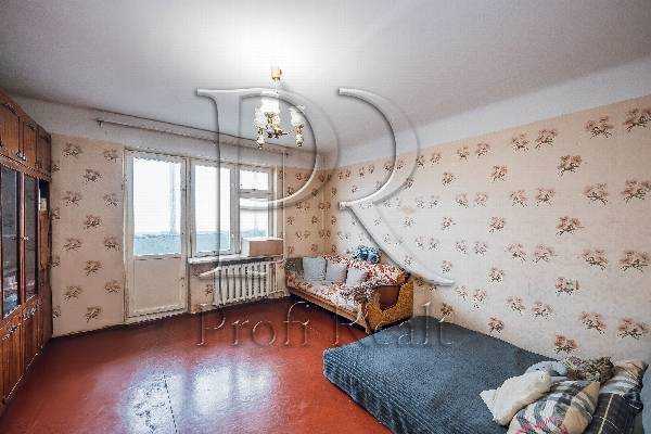 Продажа 3-комнатной квартиры 68 м², Хорольская ул., 10