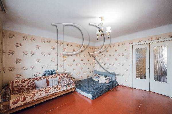 Продажа 3-комнатной квартиры 68 м², Хорольская ул., 10