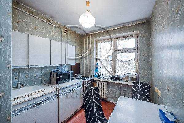 Продажа 3-комнатной квартиры 68 м², Хорольская ул., 10