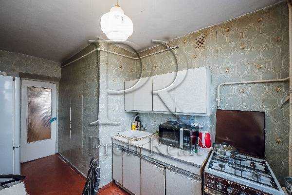 Продажа 3-комнатной квартиры 68 м², Хорольская ул., 10