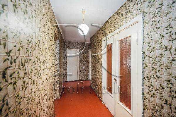 Продажа 3-комнатной квартиры 68 м², Хорольская ул., 10