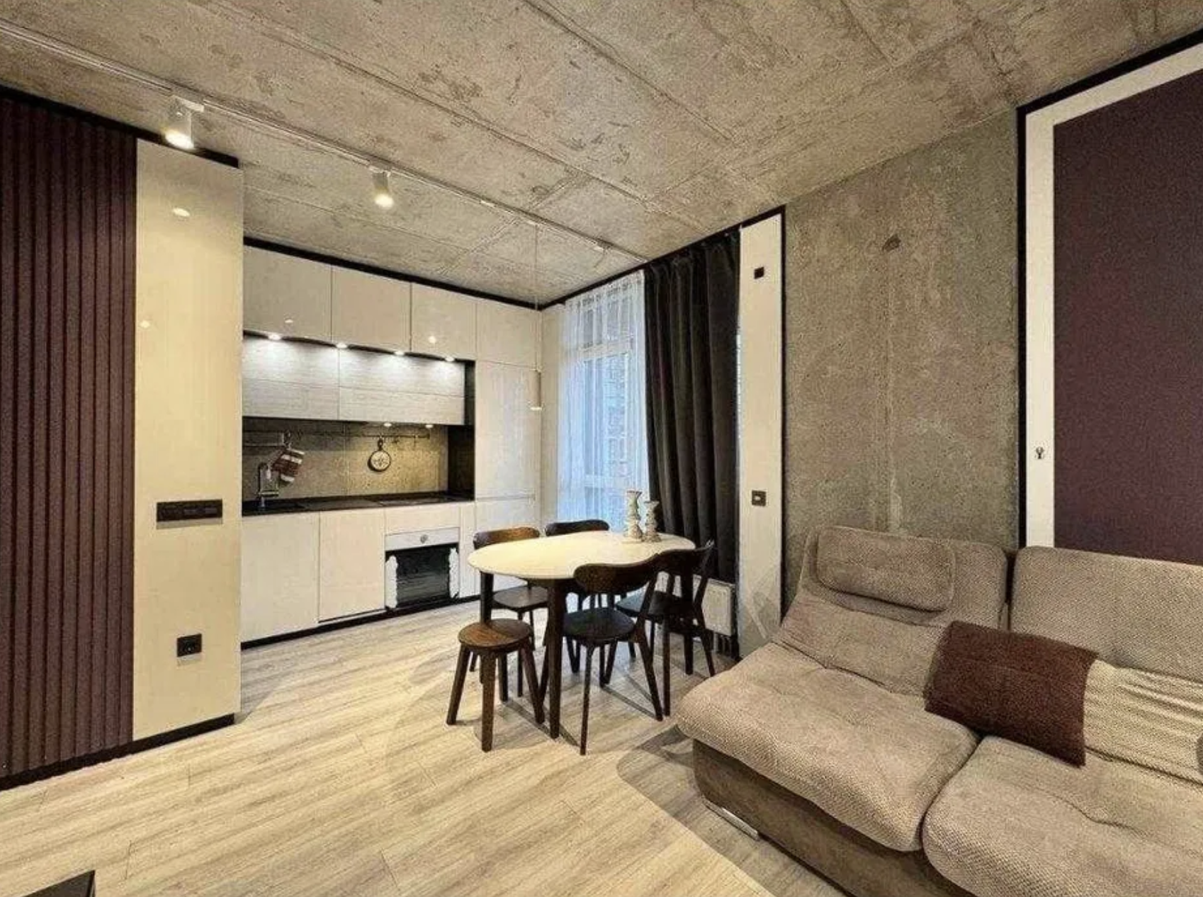 Продажа 3-комнатной квартиры 72 м²