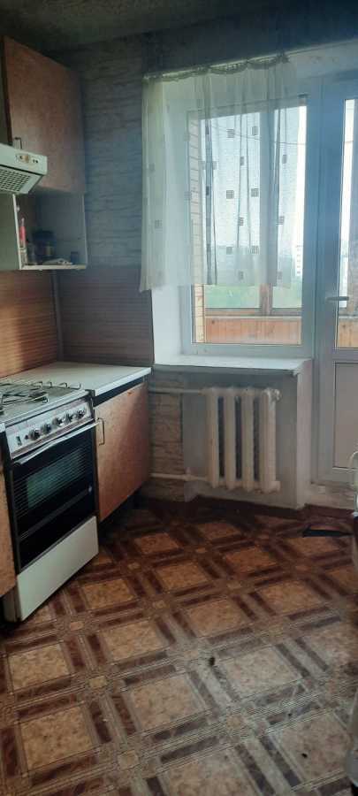Продаж 1-кімнатної квартири 36 м², Макіївська вул., 7