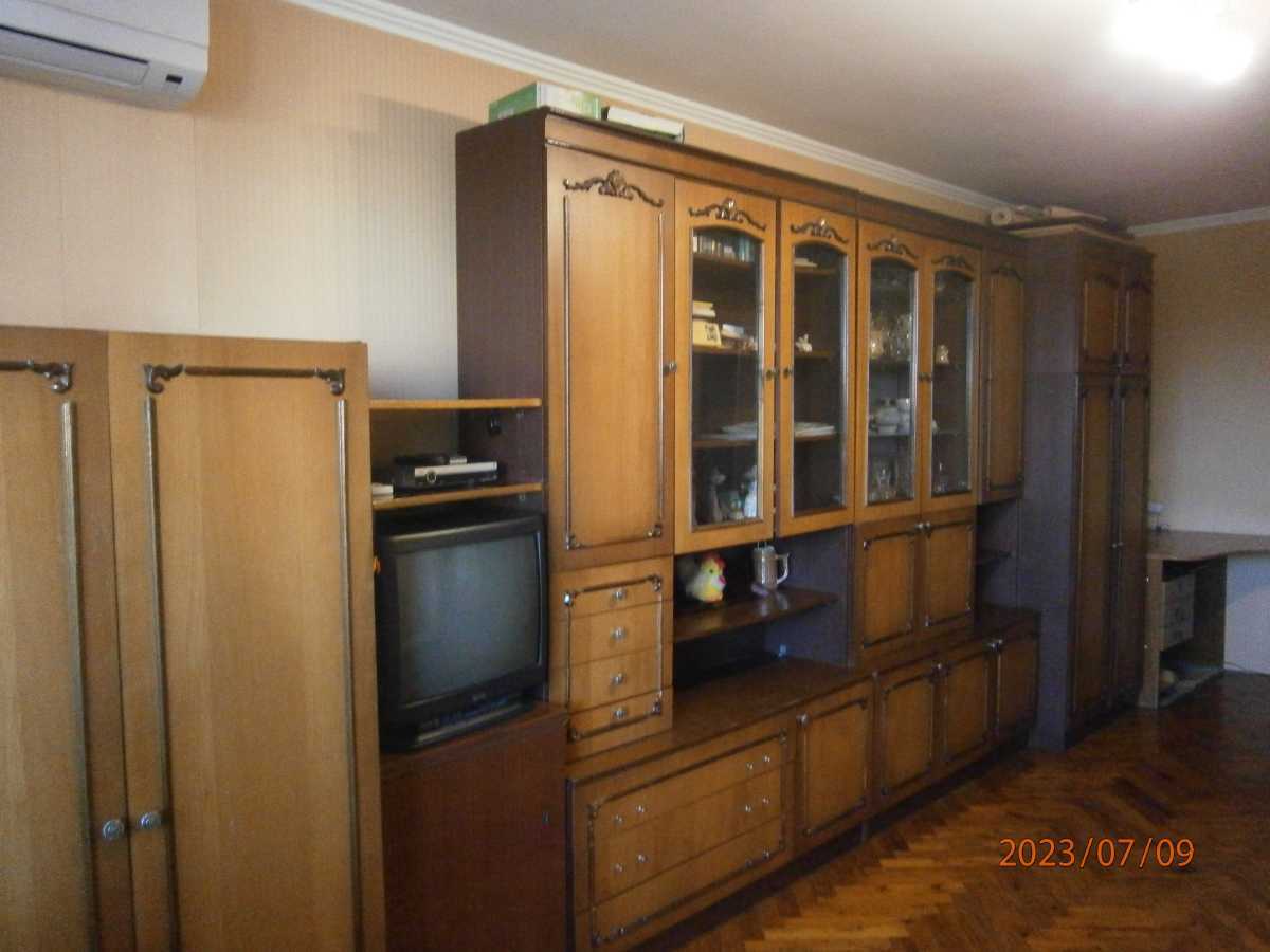 Оренда кімнати/частини квартири, Василя Стуса вул., 2