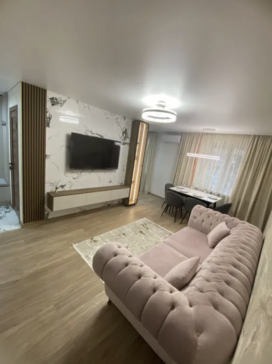Продажа 3-комнатной квартиры 58 м²