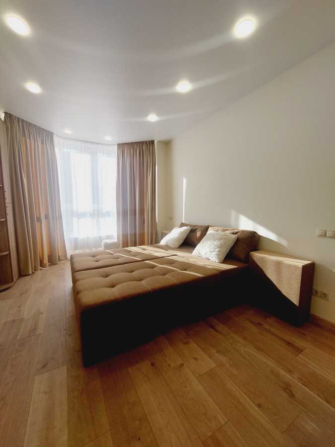 Аренда 1-комнатной квартиры 40 м², Героев Небесной Сотни просп., 26/21