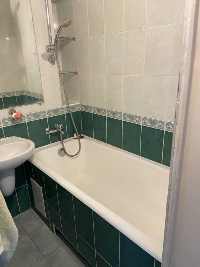 Продажа 3-комнатной квартиры 69 м², Оболонский просп., 13