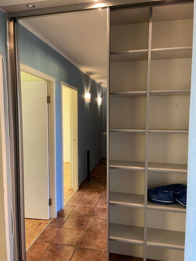 Продажа 3-комнатной квартиры 69 м², Оболонский просп., 13