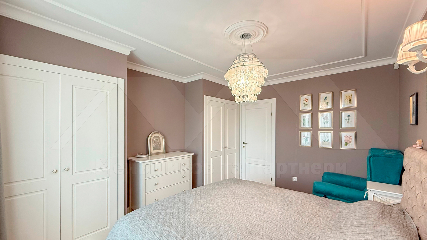 Продажа 3-комнатной квартиры 68 м², Героев Сталинграда просп., 40