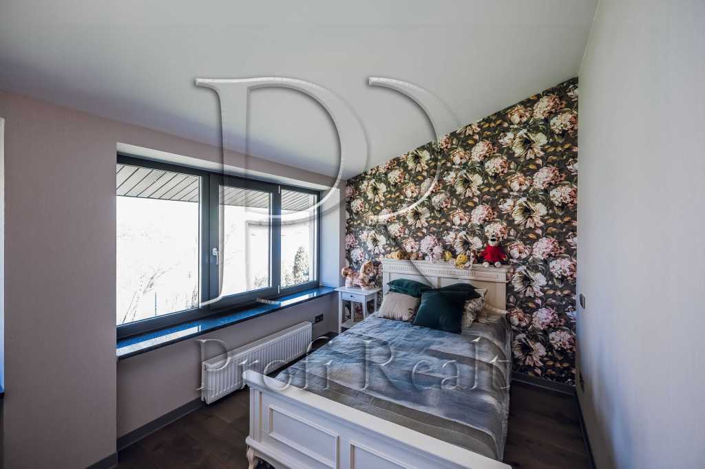 Продажа дома 368 м², Озерна вулиця