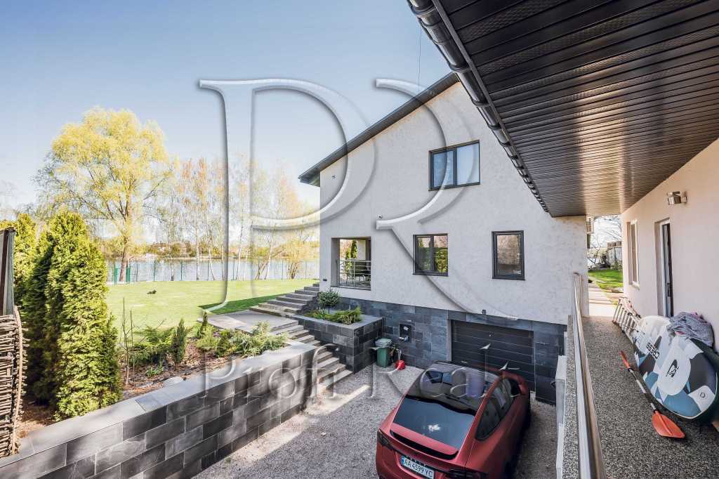Продажа дома 368 м², Озерна вулиця