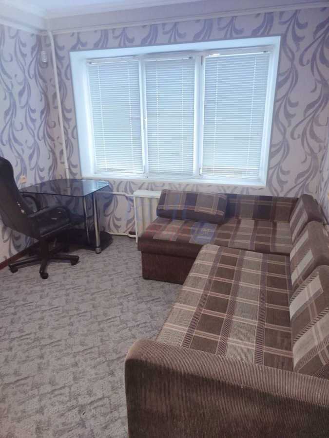 Продажа 2-комнатной квартиры 43 м², Стеценко ул., 13