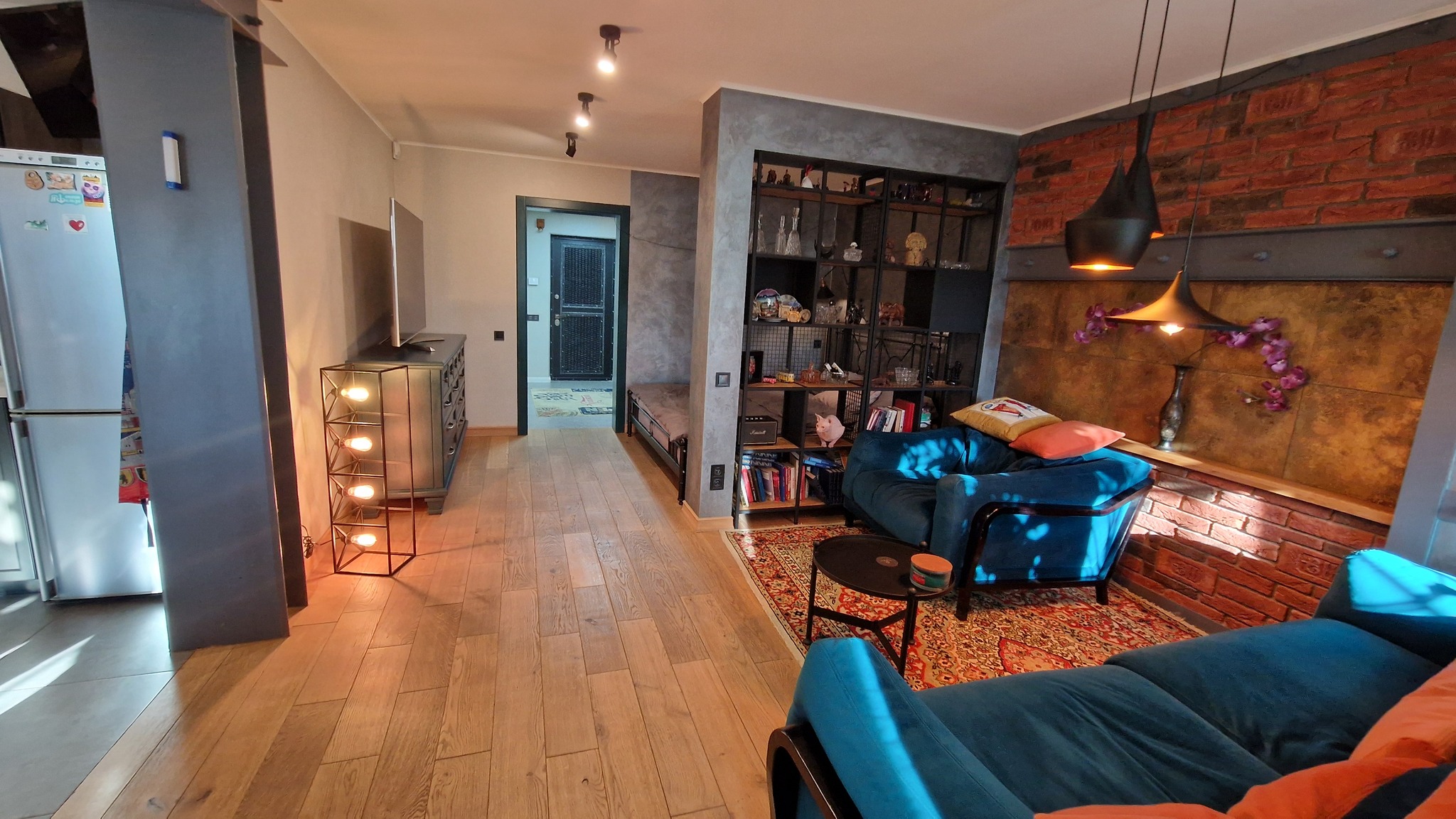 Продажа 1-комнатной квартиры 54 м², Декабристов ул., 12/37