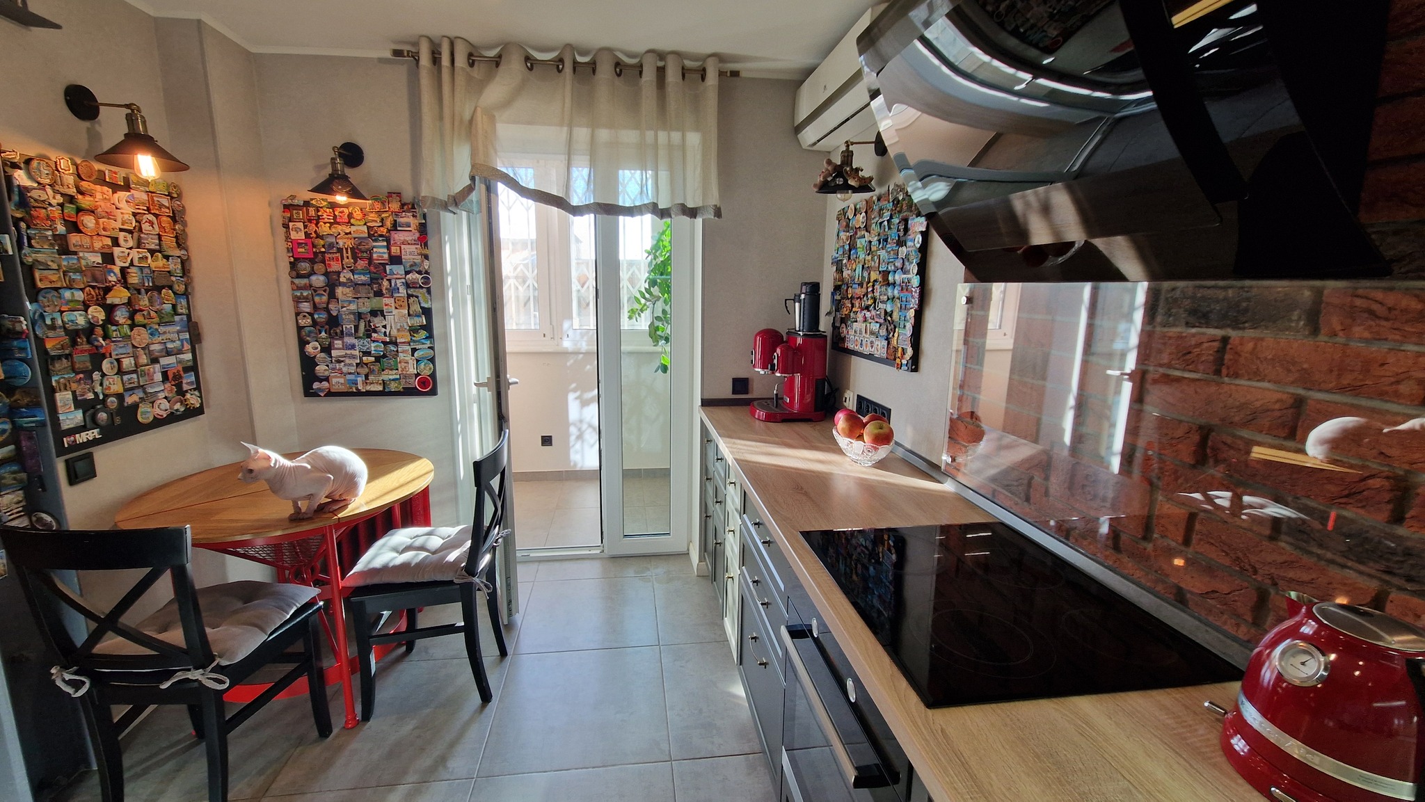 Продажа 1-комнатной квартиры 54 м², Декабристов ул., 12/37