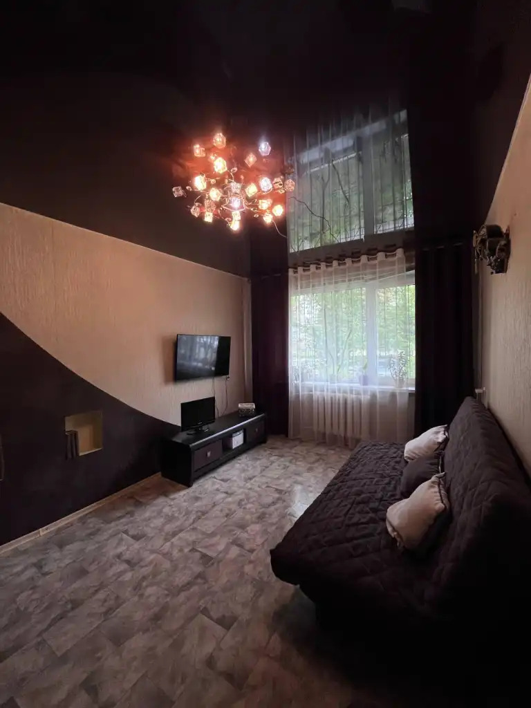 Оренда 3-кімнатної квартири 60 м², Калинова вул., 83