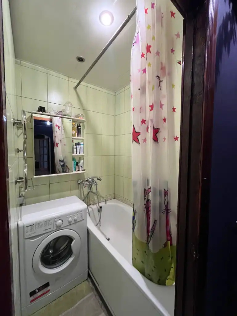 Оренда 3-кімнатної квартири 60 м², Калинова вул., 83