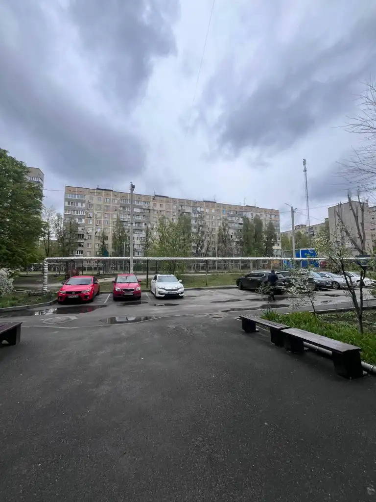 Оренда 3-кімнатної квартири 60 м², Калинова вул., 83