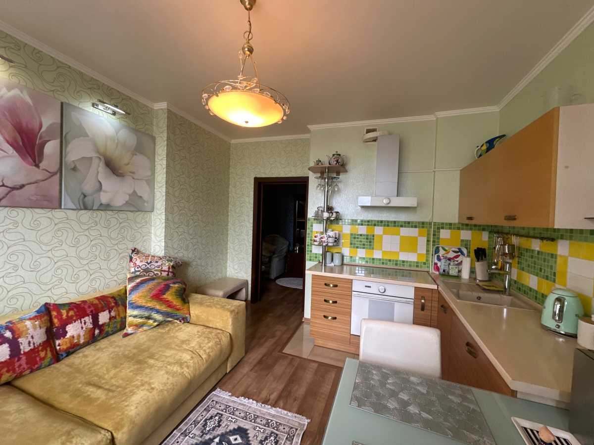 Продажа 1-комнатной квартиры 57 м², Урловская ул., 11А