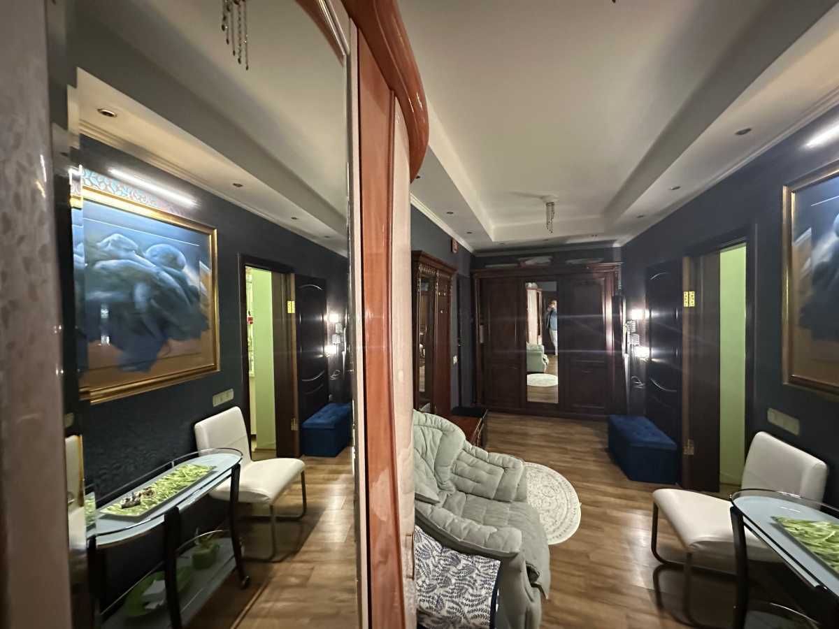 Продажа 1-комнатной квартиры 57 м², Урловская ул., 11А