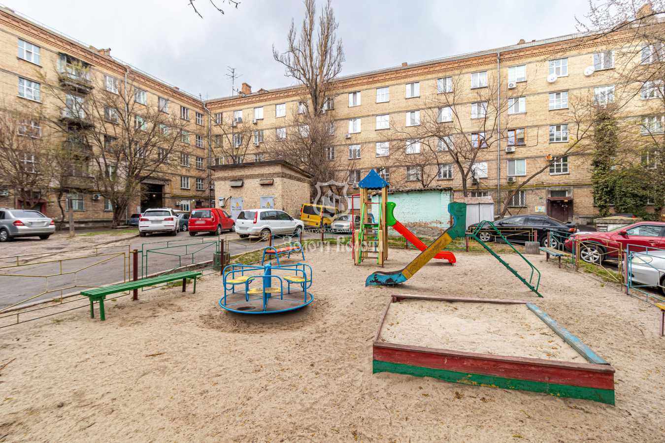Продаж 3-кімнатної квартири 91.3 м², Вишгородська вул., 56/2