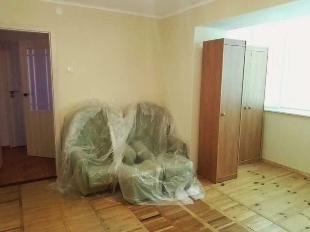 Оренда 3-кімнатної квартири 70 м², Славгородська вул., 10