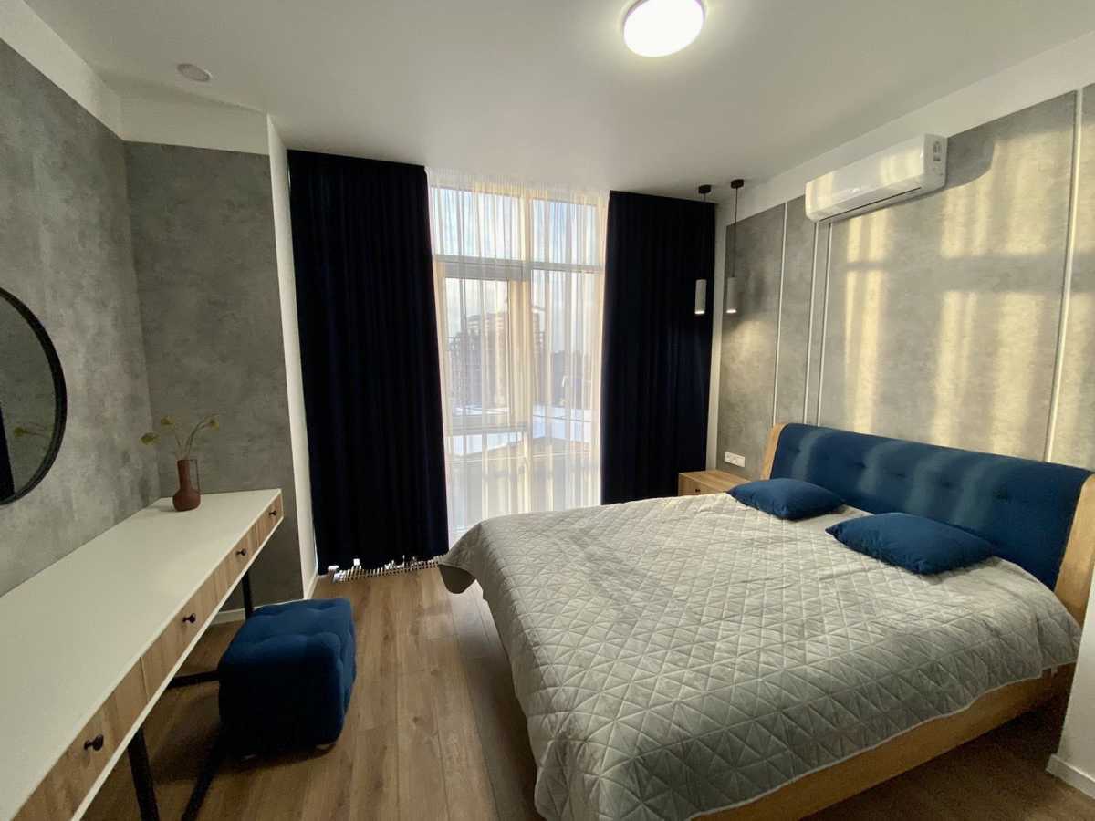 Оренда 1-кімнатної квартири 58 м², Саперне Поле вул., 5