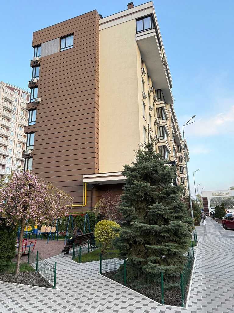 Продаж 1-кімнатної квартири 65 м², Практична вул., 2