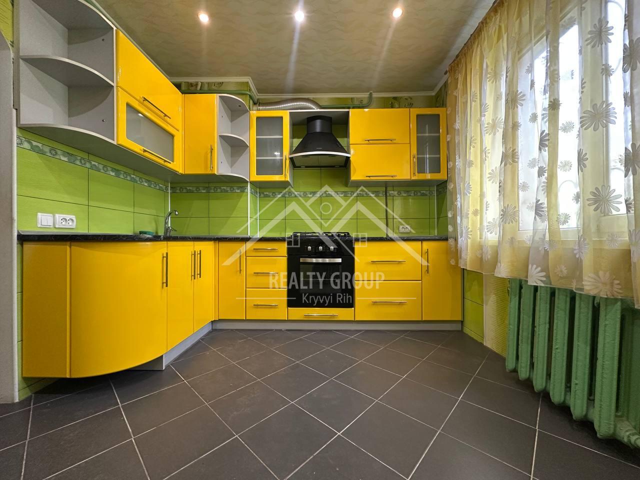 Продажа 3-комнатной квартиры 70 м², Спасская ул.