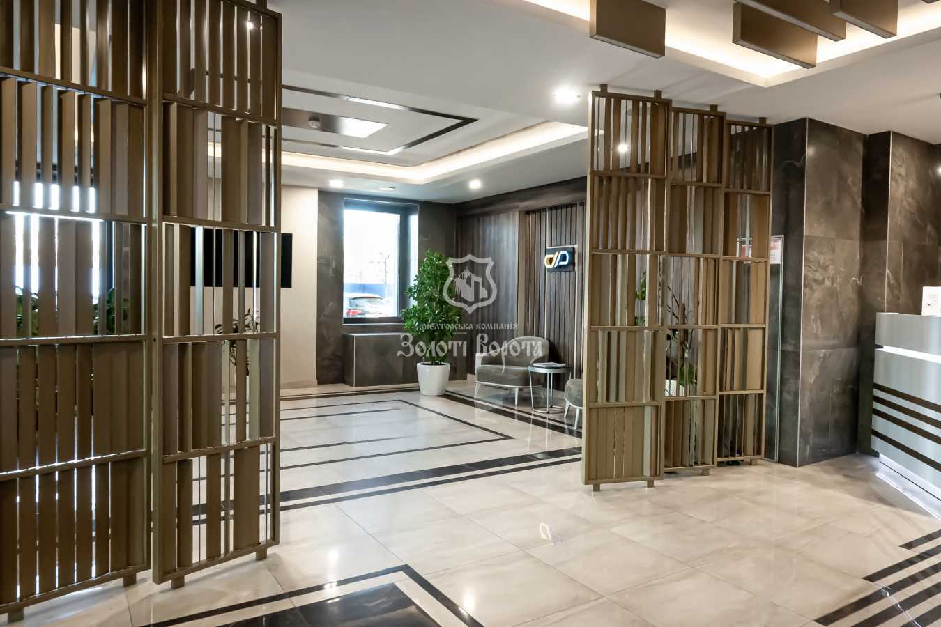 Продаж 1-кімнатної квартири 54.4 м², Микільсько-Слобідська вул., 3Б