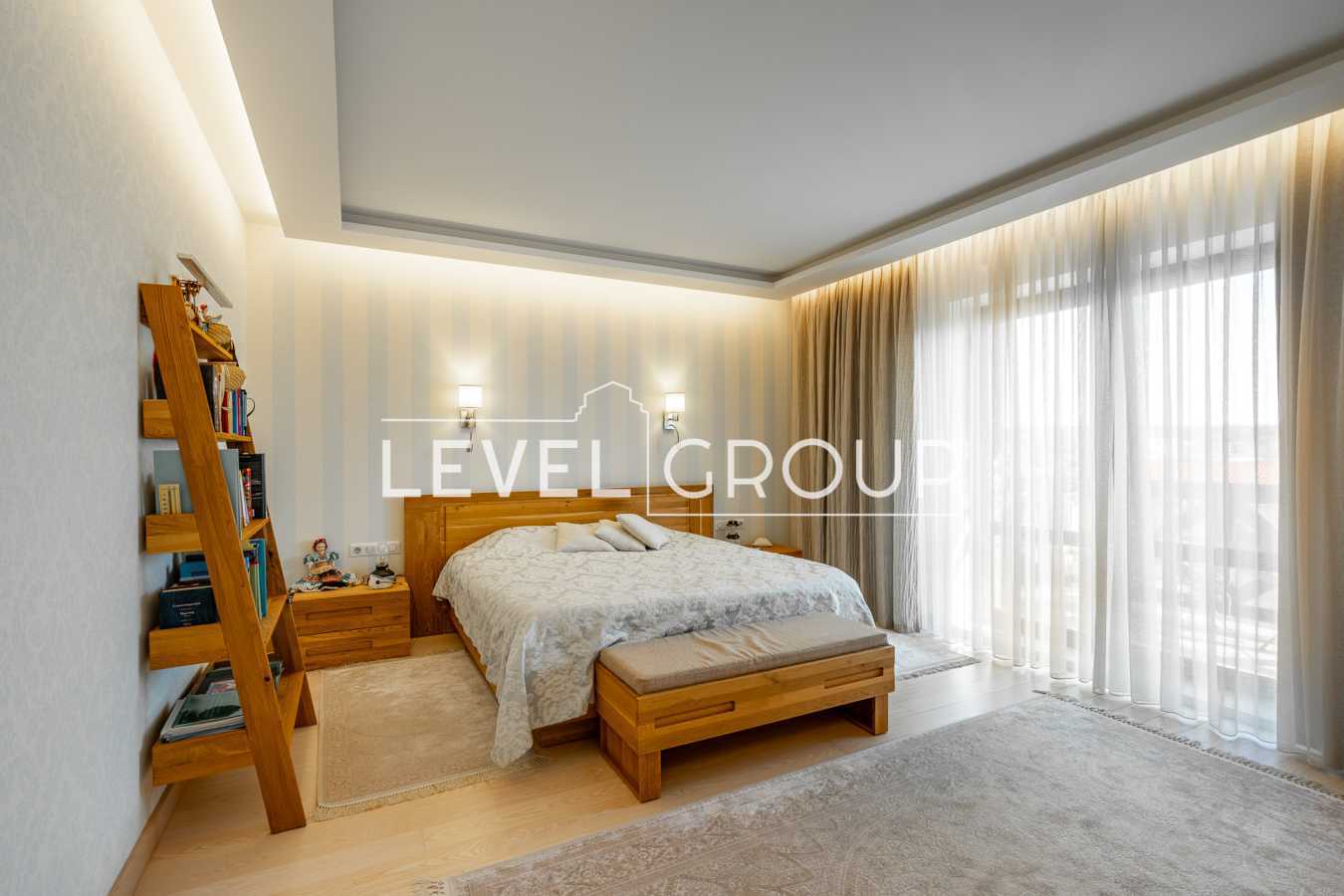 Продажа дома 315 м², Осинки ул.