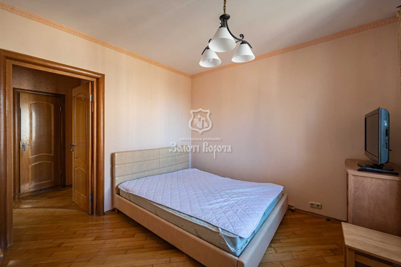 Продаж 2-кімнатної квартири 55.7 м², Олександра Довженка вул., 16Б