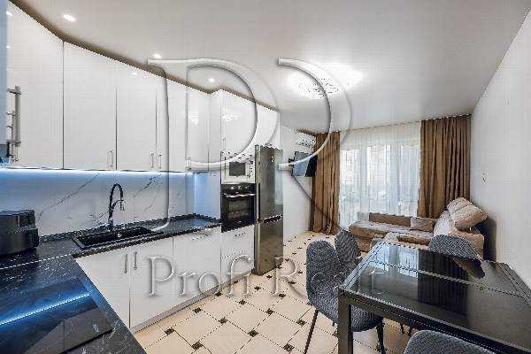 Продажа 2-комнатной квартиры 55 м², Стеценко ул., 75В