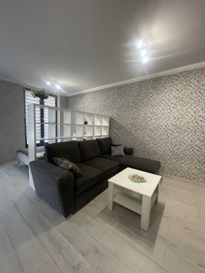 Аренда 1-комнатной квартиры 46 м², Владимира Антоновича ул., 74