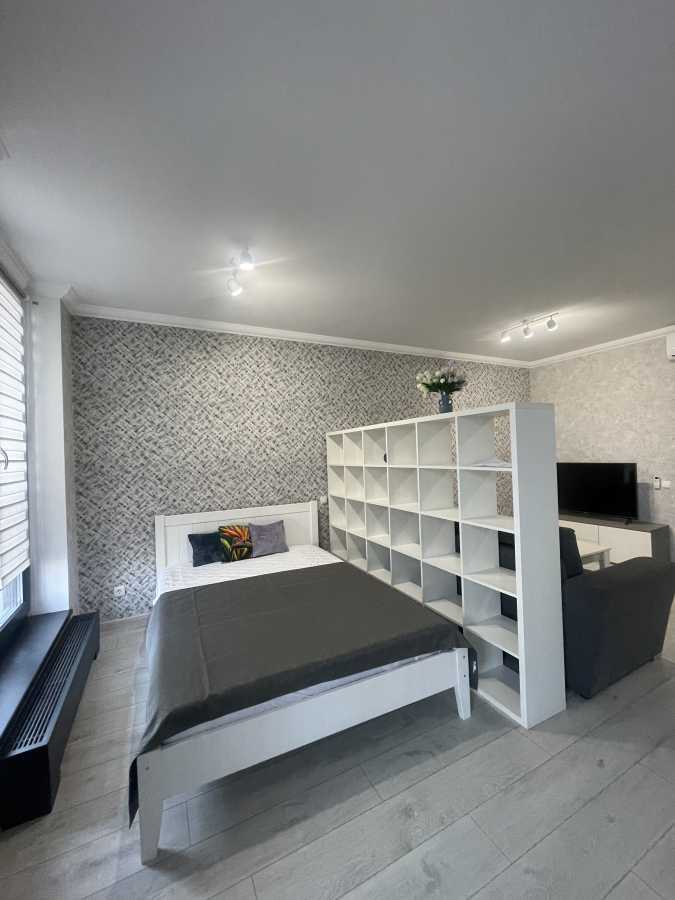 Аренда 1-комнатной квартиры 46 м², Владимира Антоновича ул., 74