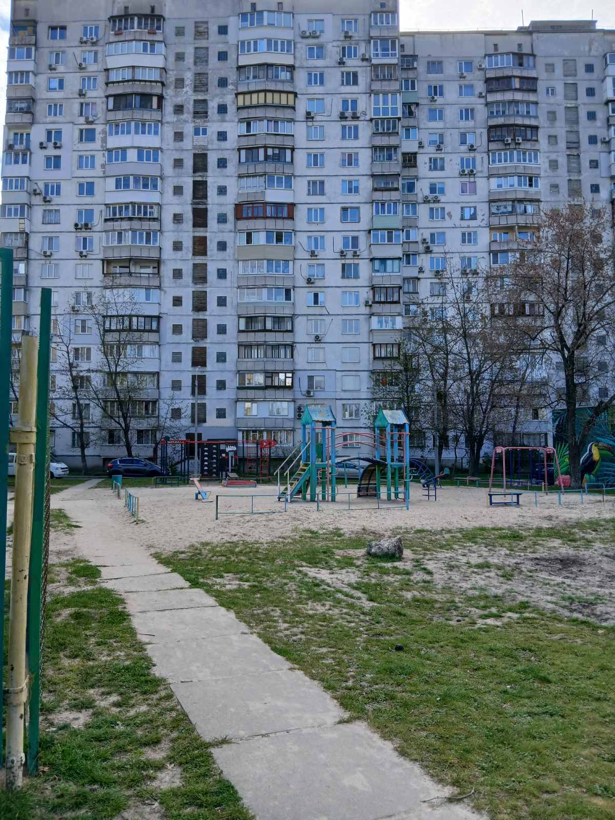 Продажа 3-комнатной квартиры 69 м², Оболонский просп., 13